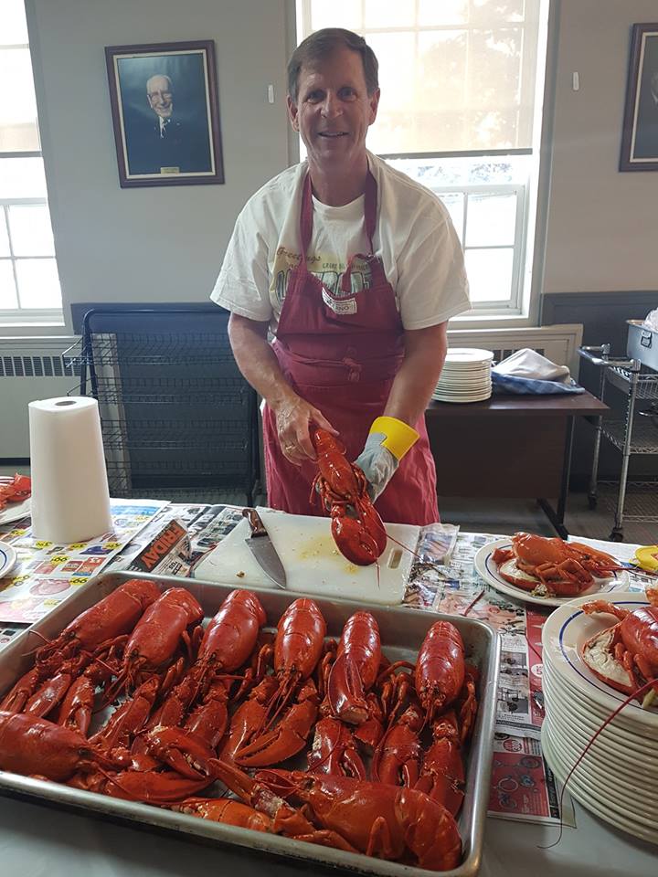 36846655_1707076982723717_5566836944911990784_n Lobster Dinner at Kin Centre